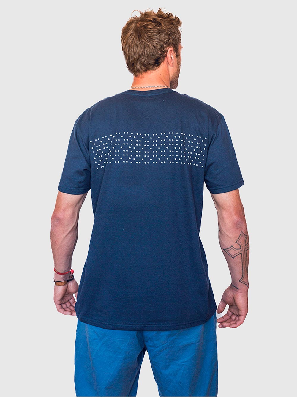Polera Encierro Azul Marino
